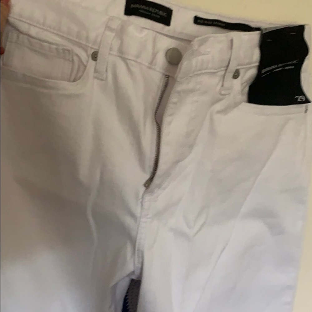 Memorial Day has past, time for white jeans!